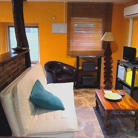 Quijano Apartment *
